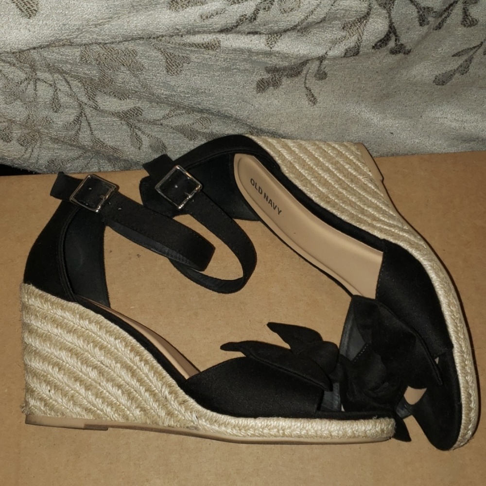 Wedges - Picture 2 of 4